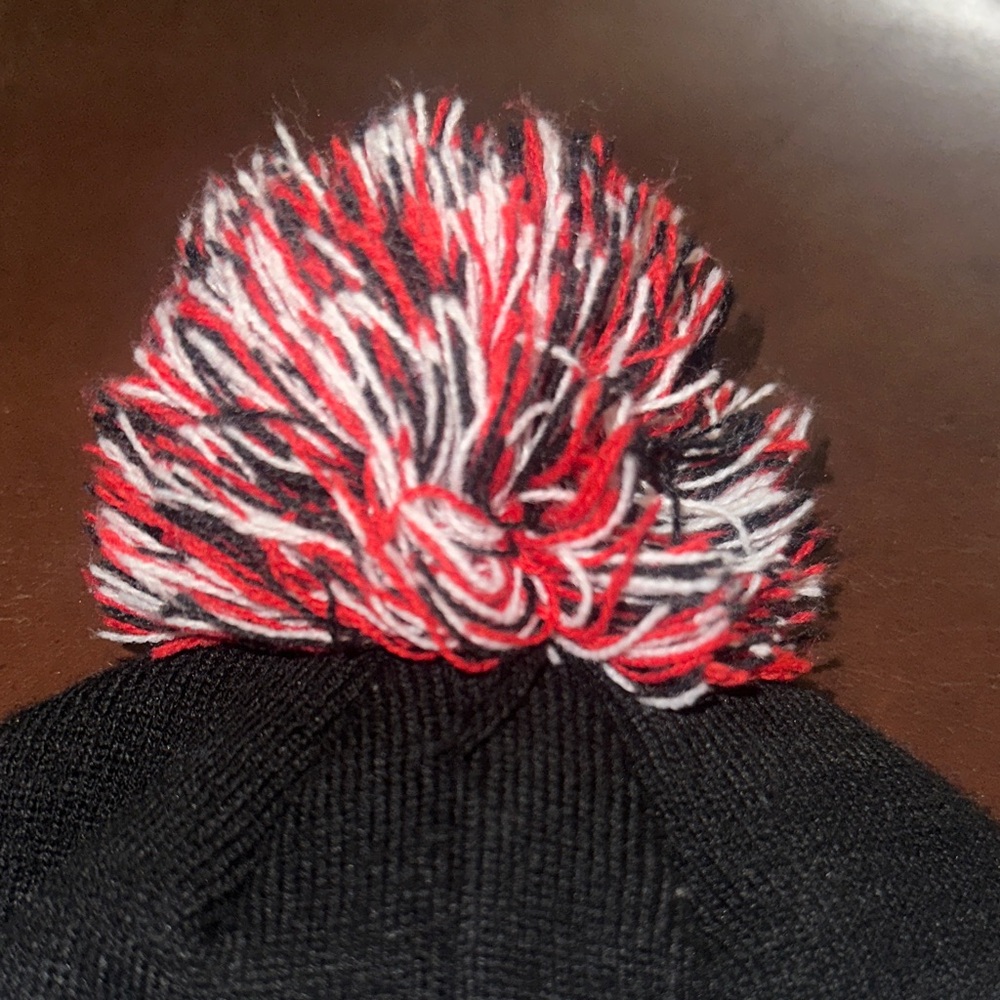 Junk Food Clothing Mickey Mouse Kids Beanie - Black and Red - Picture 3 of 5